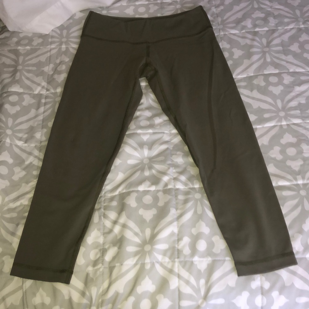 Wunder Under Crop